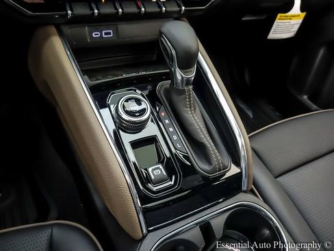 New 2026 GMC Canyon Denali w/ LPO, Denali Black Edition AWD/4WD image 21