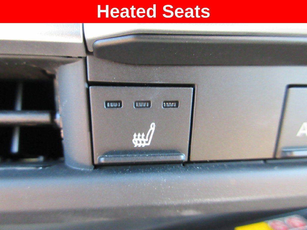 Used 2025 Toyota Sienna XLE Woodland Edition AWD/4WD image 20