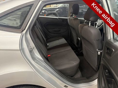 Used 2017 Ford Fiesta SE FWD image 33