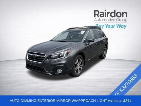 Used 2019 Subaru Outback 3.6R Limited AWD/4WD image 3