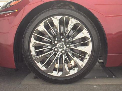 Used 2019 Lexus LS 500 AWD w/ Luxury Package image 6