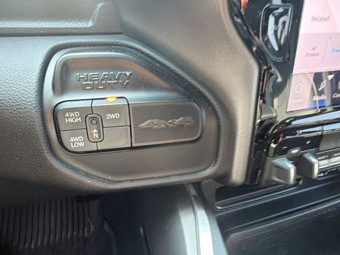 Used 2024 RAM 2500 Laramie w/ Night Edition AWD/4WD image 32