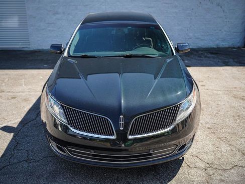 Used 2014 Lincoln MKS image 6