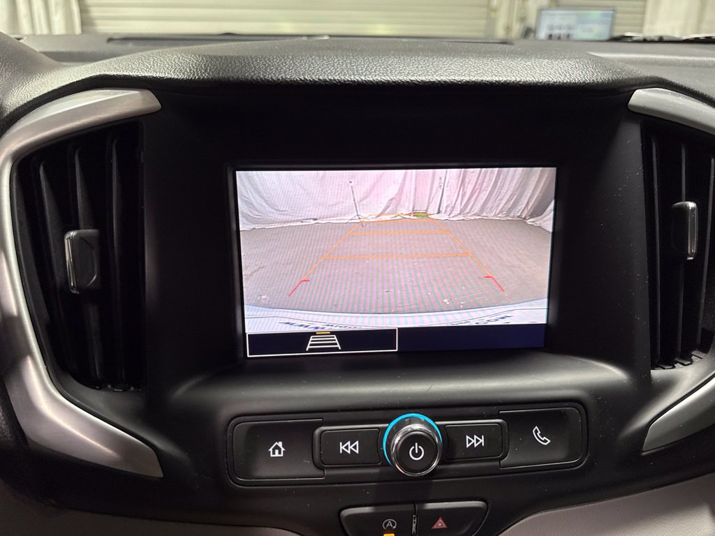 Used 2024 GMC Terrain SLE FWD image 37