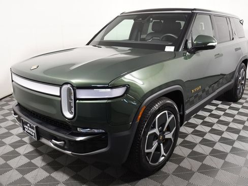 Used 2023 Rivian R1S Adventure AWD/4WD image 1