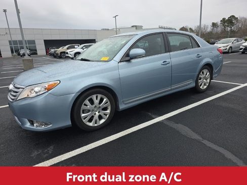 Used 2011 Toyota Avalon image 3