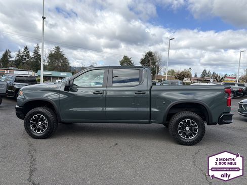 Used 2026 Chevrolet Silverado 1500 ZR2 AWD/4WD image 2