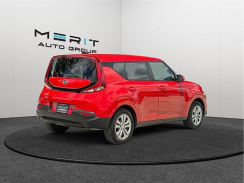 Used 2020 Kia Soul LX FWD image 9
