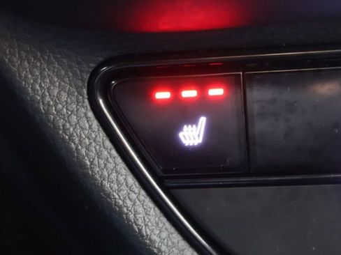 Certified 2025 Honda HR-V Sport image 15