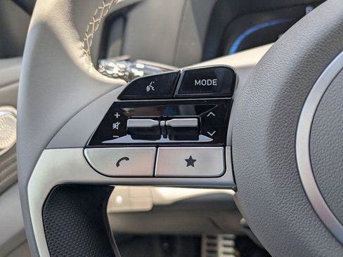 New 2025 Hyundai Elantra Sport FWD image 17