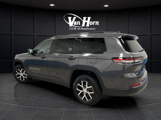 Used 2024 Jeep Grand Cherokee L Limited AWD/4WD image 5