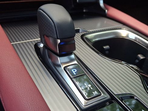 New 2026 Lexus RX 500h F Sport AWD/4WD image 10