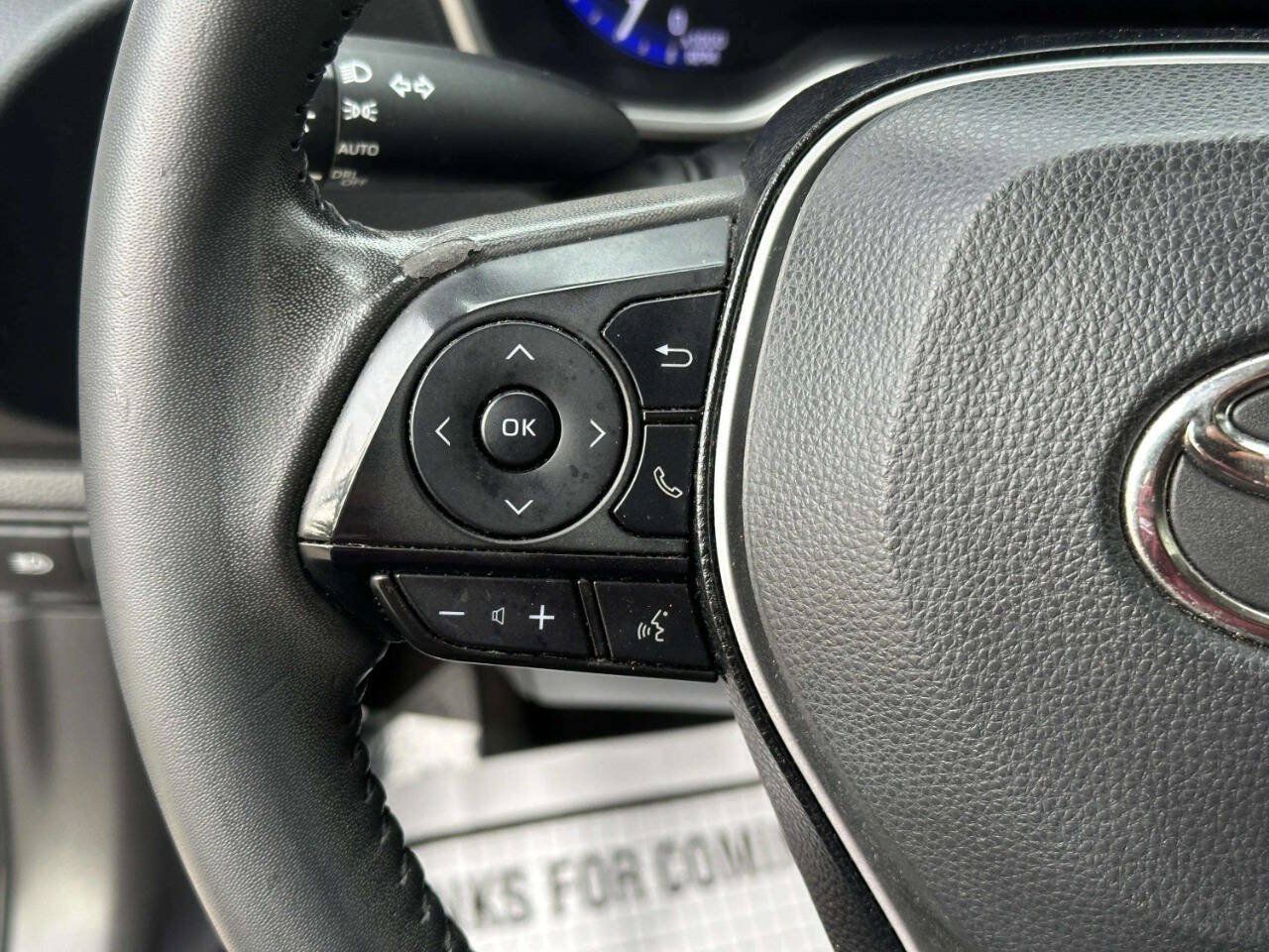 Used 2021 Toyota Corolla XLE FWD image 14