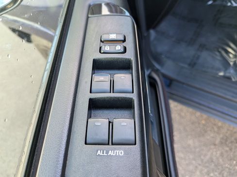 Used 2018 Toyota 4Runner TRD Off-Road Premium image 13