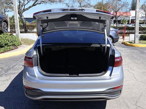 Used 2023 Volkswagen Jetta Sport image 16