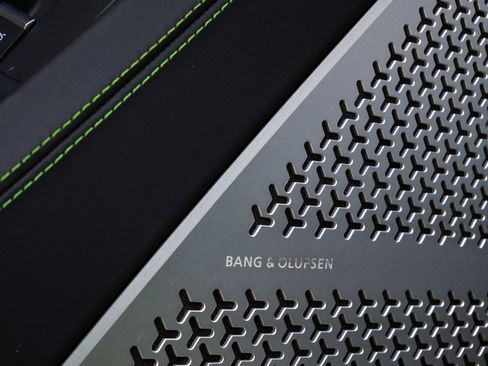 Used 2023 Lamborghini Urus S image 18