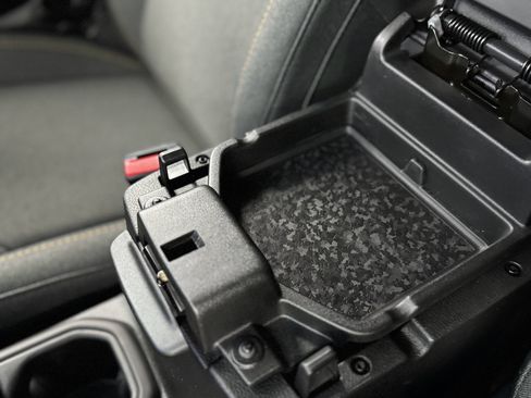 Used 2024 Jeep Wrangler Sport S w/ Convenience Group image 29