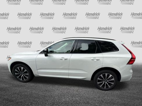 Used 2024 Volvo XC60 B5 Core w/ Protection Package Premier AWD/4WD image 9