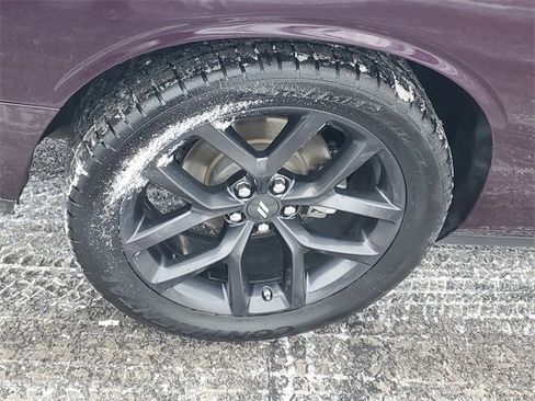 Used 2022 Dodge Challenger R/T w/ Blacktop Package image 5