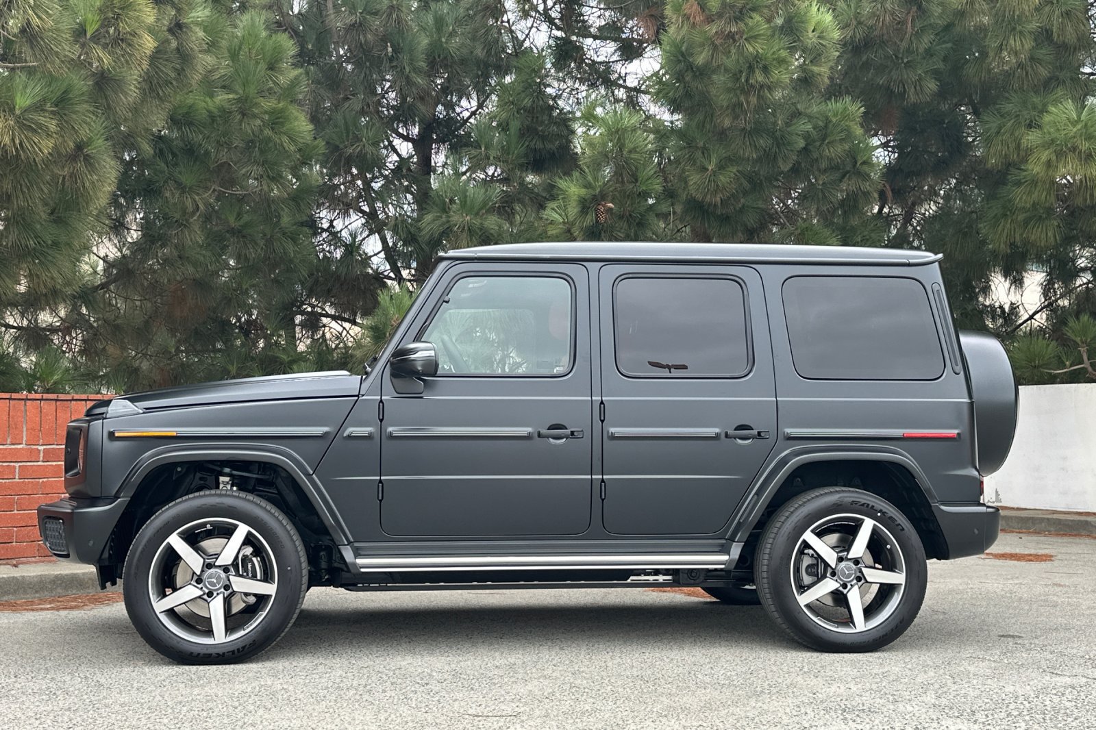 New 2027 Mercedes-Benz G 580 e image 7