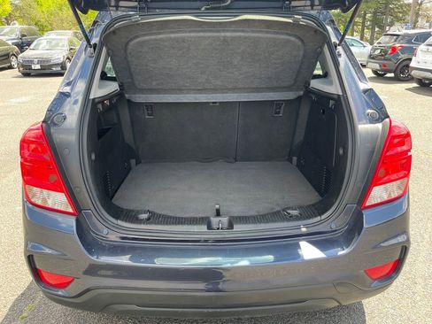 Used 2019 Chevrolet Trax LS FWD image 16