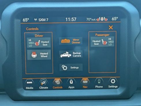 Used 2022 Jeep Gladiator Mojave w/ Cold Weather Group AWD/4WD image 20