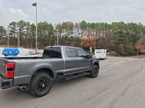 Used 2023 Ford F250 Lariat w/ Lariat Ultimate Package image 3