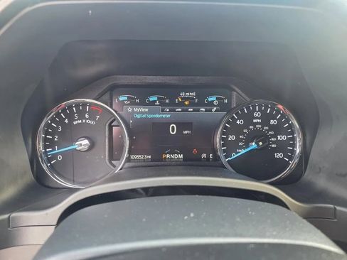 Used 2021 Ford Expedition Limited image 19