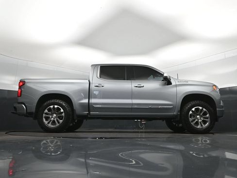 Used 2025 Chevrolet Silverado 1500 High Country w/ Technology Package AWD/4WD image 44