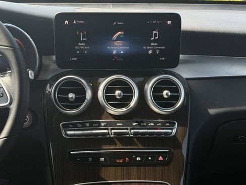 Used 2022 Mercedes-Benz GLC 300 image 15