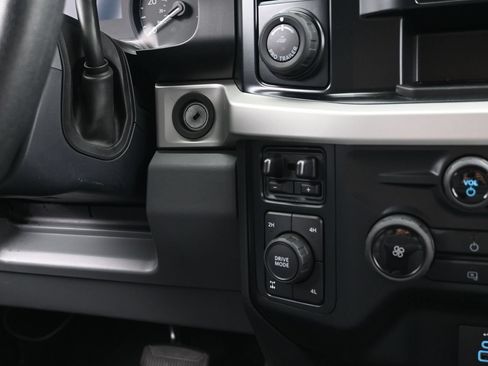 Used 2023 Ford F250 XL w/ STX Appearance Package AWD/4WD image 36
