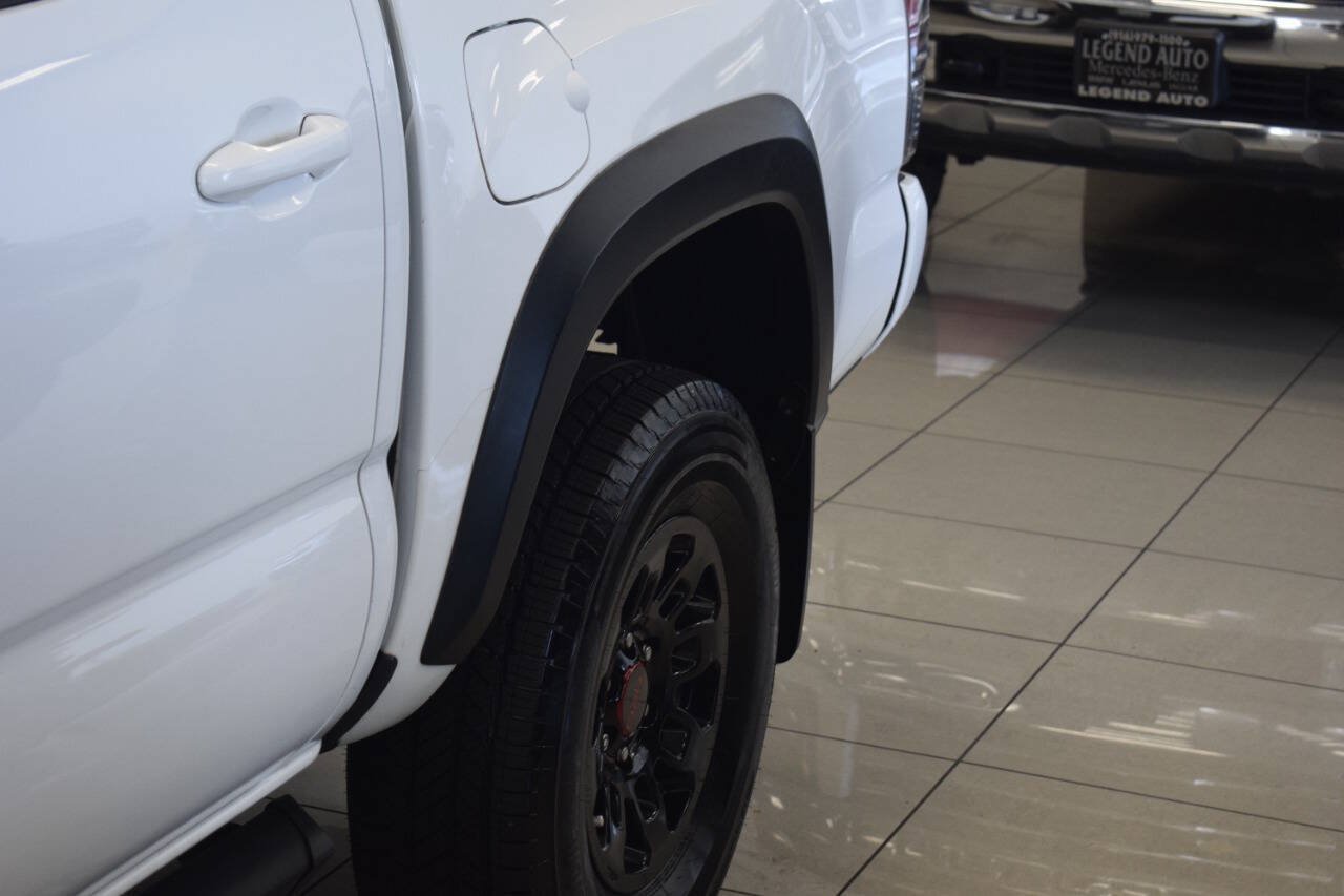 Used 2017 Toyota Tacoma TRD Pro AWD/4WD image 16