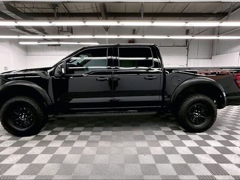 Used 2025 Ford F150 Raptor AWD/4WD image 14