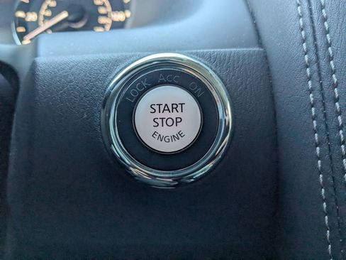 Used 2024 INFINITI QX80 Luxe image 21