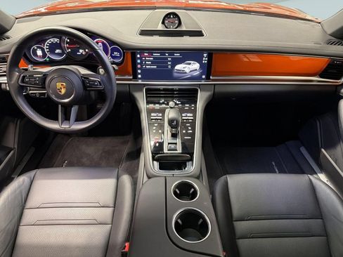 Certified 2022 Porsche Panamera image 16