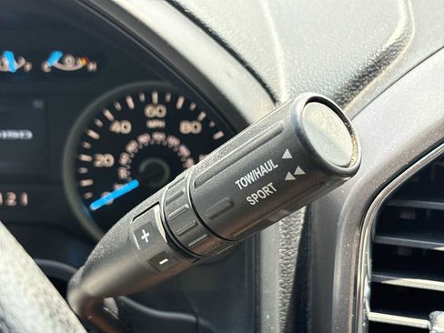 Used 2016 Ford F150 XLT w/ Equipment Group 302A Luxury AWD/4WD image 16