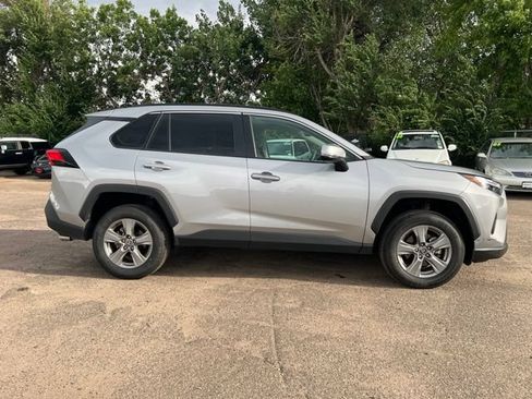 Used 2025 Toyota RAV4 XLE FWD image 6