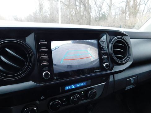 Used 2021 Toyota Tacoma SR image 6