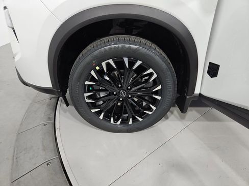 New 2026 Nissan Rogue SV image 25