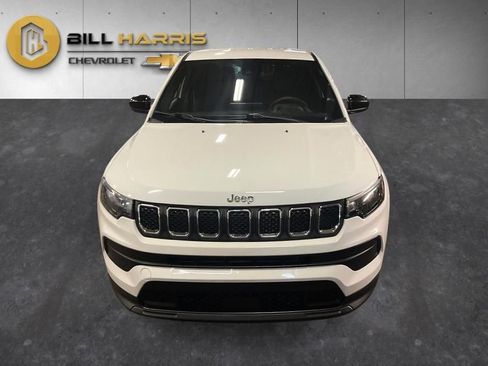 Used 2023 Jeep Compass Sport AWD/4WD image 8