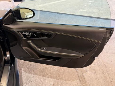 Used 2018 Jaguar F-TYPE 400 Sport RWD image 18