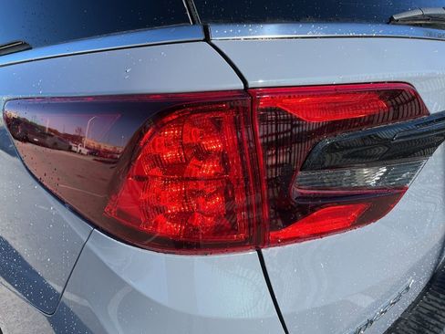 Used 2026 Honda Odyssey Elite image 7