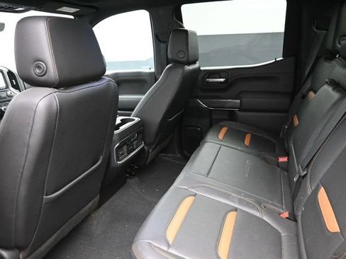 Used 2021 GMC Sierra 1500 AT4 w/ AT4 Premium Package AWD/4WD image 11