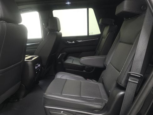 Used 2024 GMC Yukon Denali w/ Max Trailering Package AWD/4WD image 13