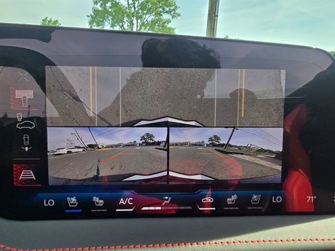 Used 2026 Chevrolet Corvette Z06 w/ Stealth Interior Trim Package RWD image 15