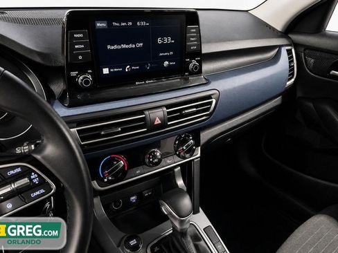Used 2021 Kia Seltos S FWD image 13