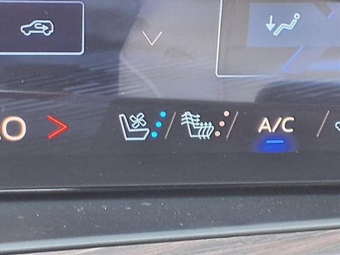 Used 2026 Chevrolet Tahoe Premier image 21