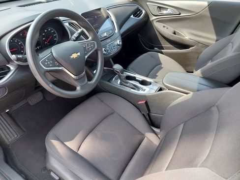 Used 2024 Chevrolet Malibu LT FWD image 18