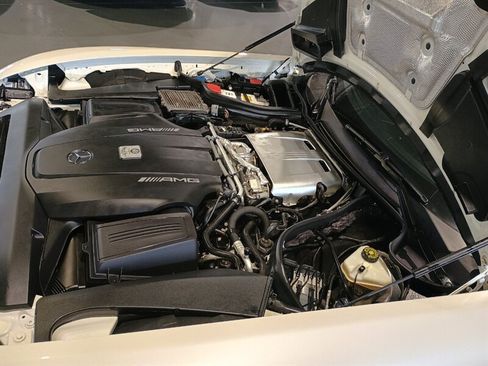 Used 2018 Mercedes-Benz AMG GT Roadster image 42