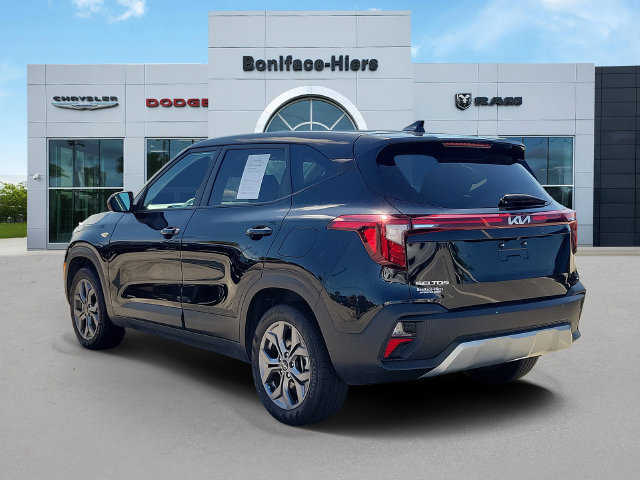 Used 2024 Kia Seltos LX AWD/4WD image 4